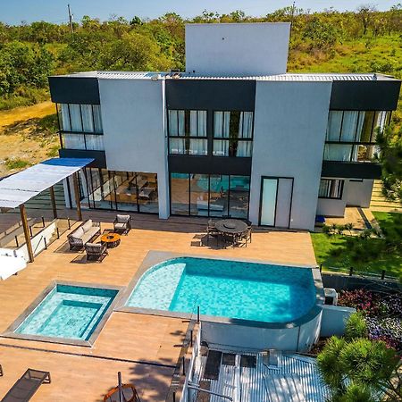 Pousada Com Piscina, Jacuzzi E Com Vista Em Capitolio - Casa Decore 外观 照片