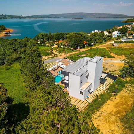 Pousada Com Piscina, Jacuzzi E Com Vista Em Capitolio - Casa Decore 外观 照片