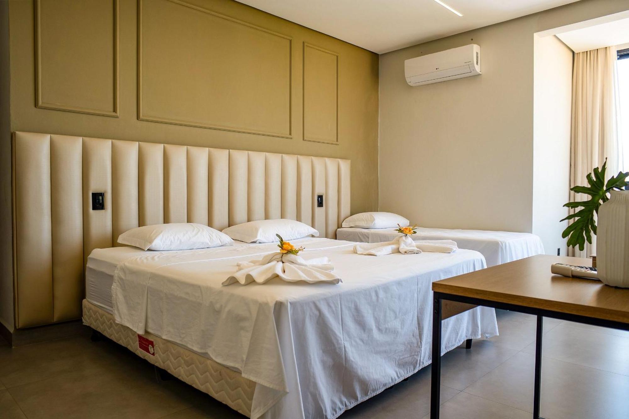 Pousada Com Piscina, Jacuzzi E Com Vista Em Capitolio - Casa Decore 外观 照片