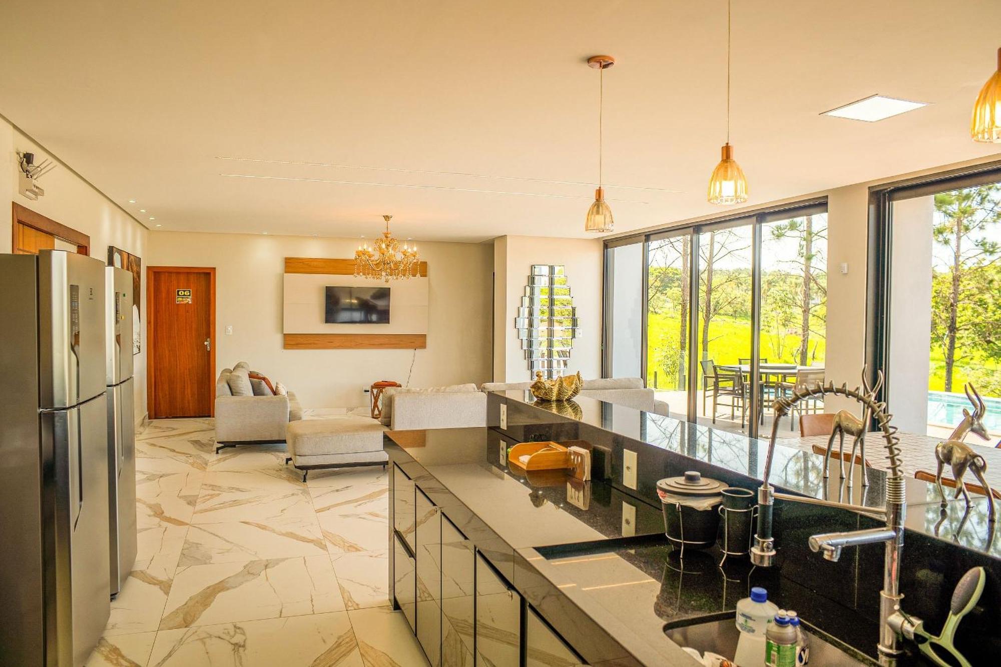 Pousada Com Piscina, Jacuzzi E Com Vista Em Capitolio - Casa Decore 外观 照片