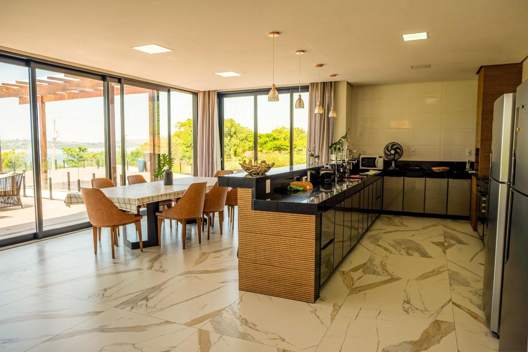 Pousada Com Piscina, Jacuzzi E Com Vista Em Capitolio - Casa Decore 外观 照片