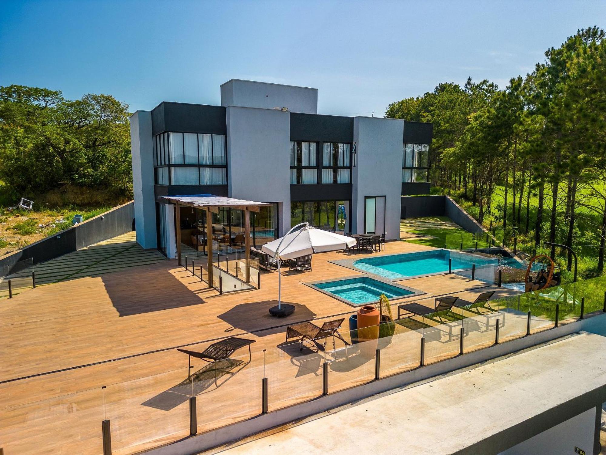 Pousada Com Piscina, Jacuzzi E Com Vista Em Capitolio - Casa Decore 外观 照片