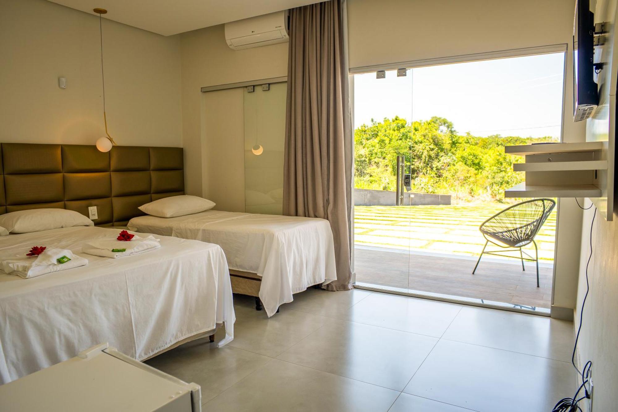 Pousada Com Piscina, Jacuzzi E Com Vista Em Capitolio - Casa Decore 外观 照片